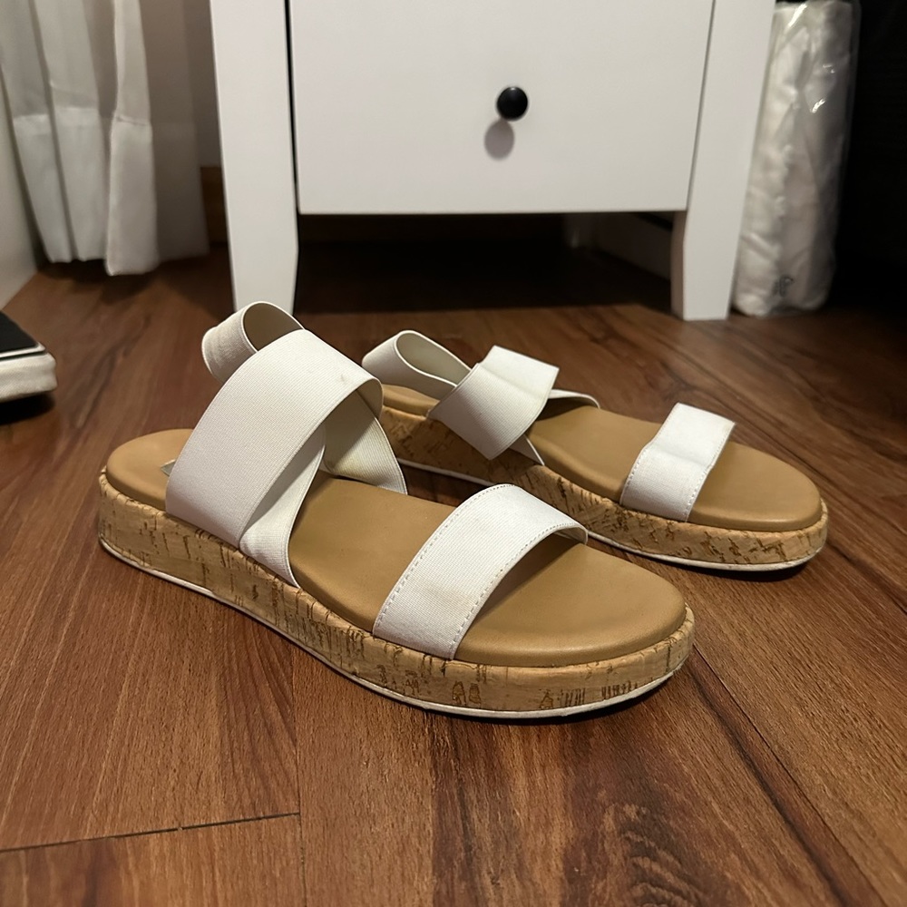 steve madden platform sandals